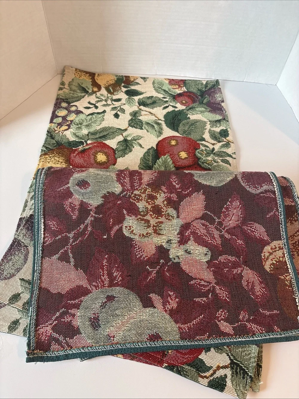 N/A woven tapestry